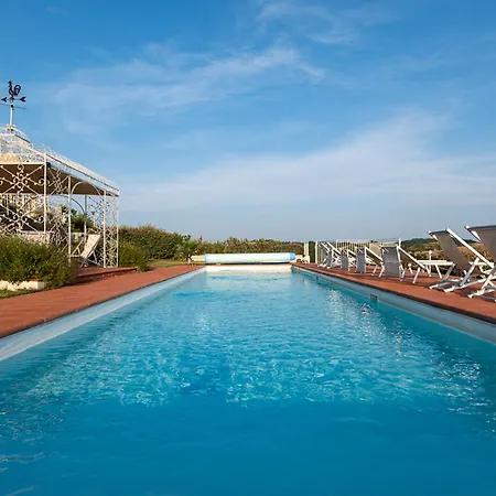 Belsole Dell 800 Con Piscina Riscaldata 1 Aprile Al 30 Settembre E Colonnina Elettrica Per Auto Villa Certaldo