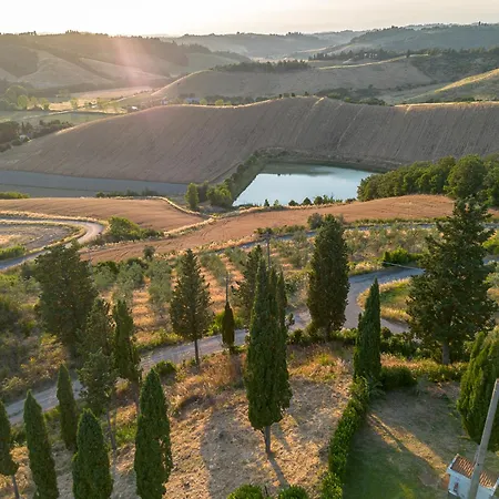 Villa Belsole Dell 800 Con Piscina Riscaldata 1 Aprile Al 30 Settembre E Colonnina Elettrica Per Auto